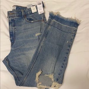 Abercrombie & Fitch High Waisted Mom Jean